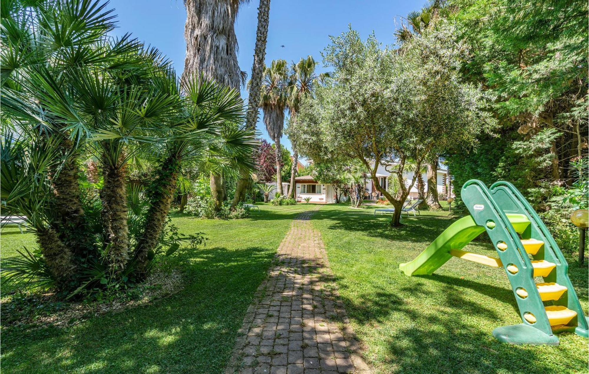 Beautiful Home In Fiumicino With Wifi Exterior photo