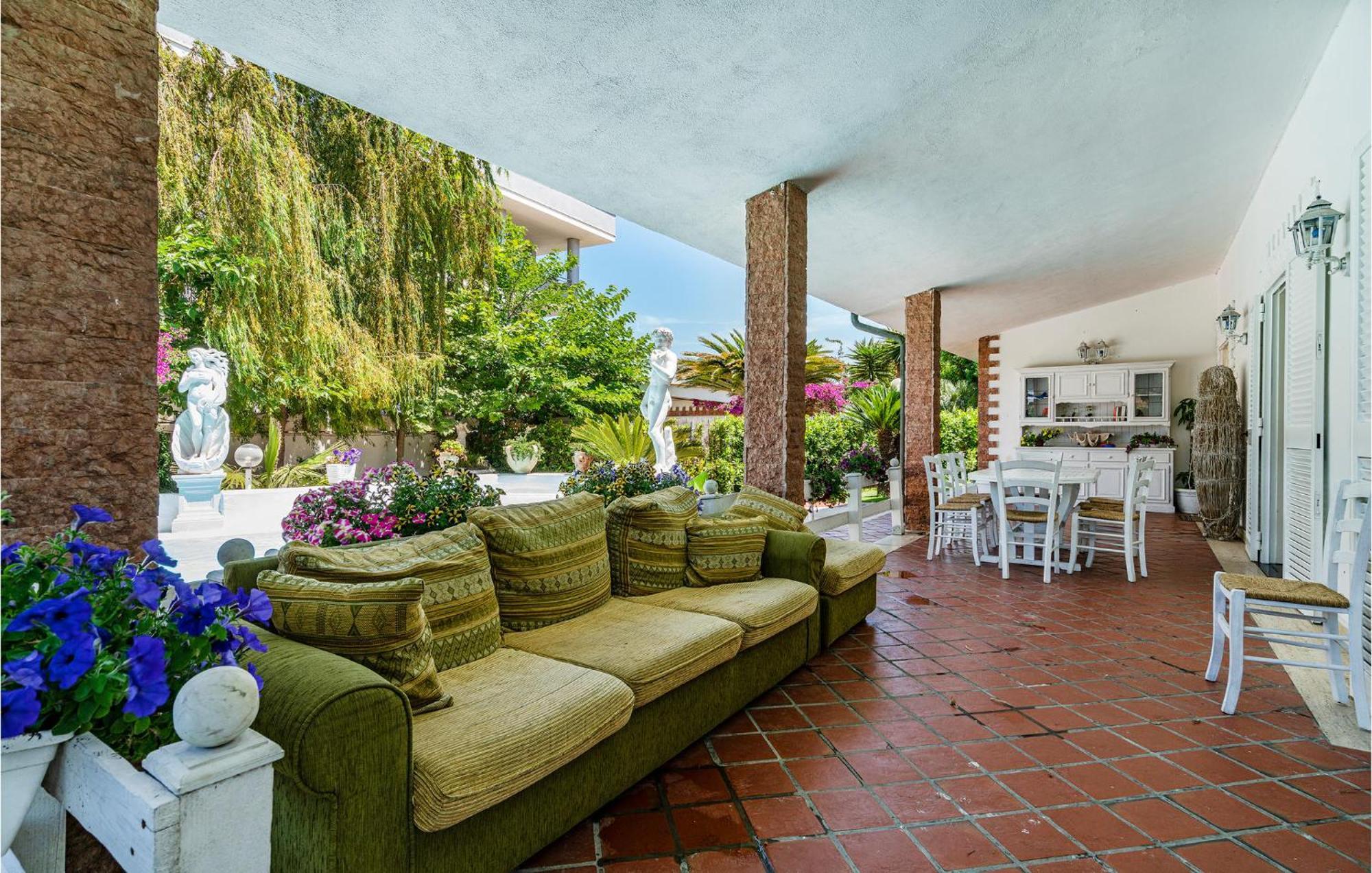 Beautiful Home In Fiumicino With Wifi Exterior photo